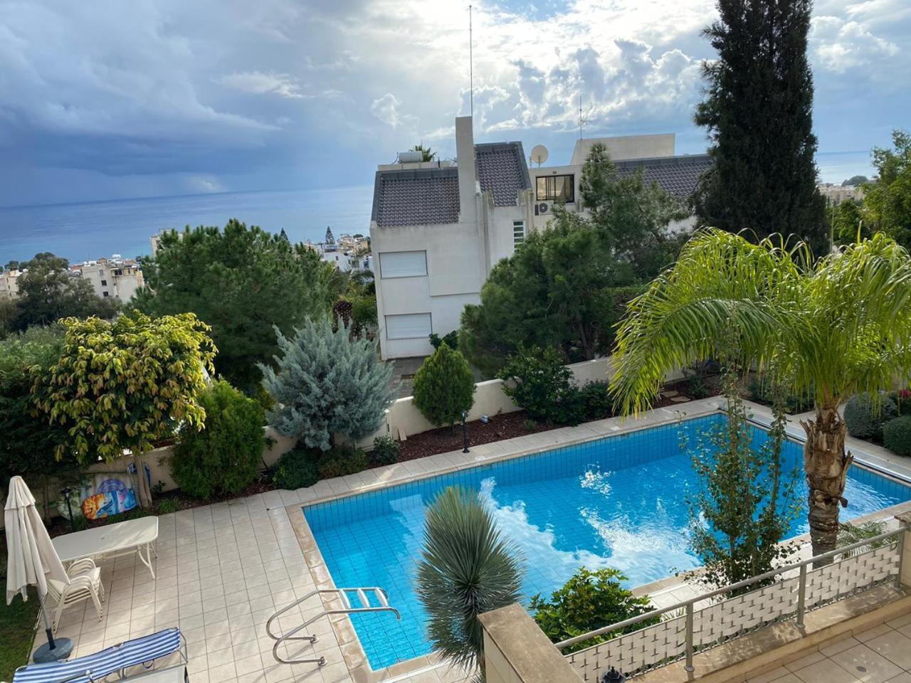 Seaview 6 Bedroom Villa & Private Pool Limassol Habitación foto